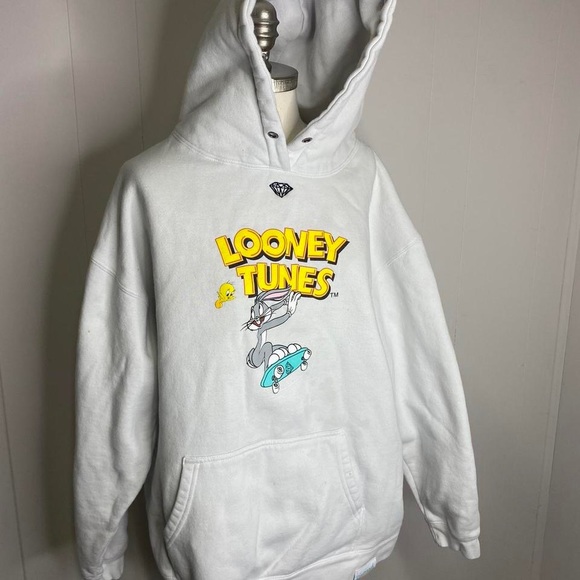 Diamond Supply Co. Looney Tunes Bugs Bunny Skateboarding White Hoodie, Size XL. - Picture 1 of 5
